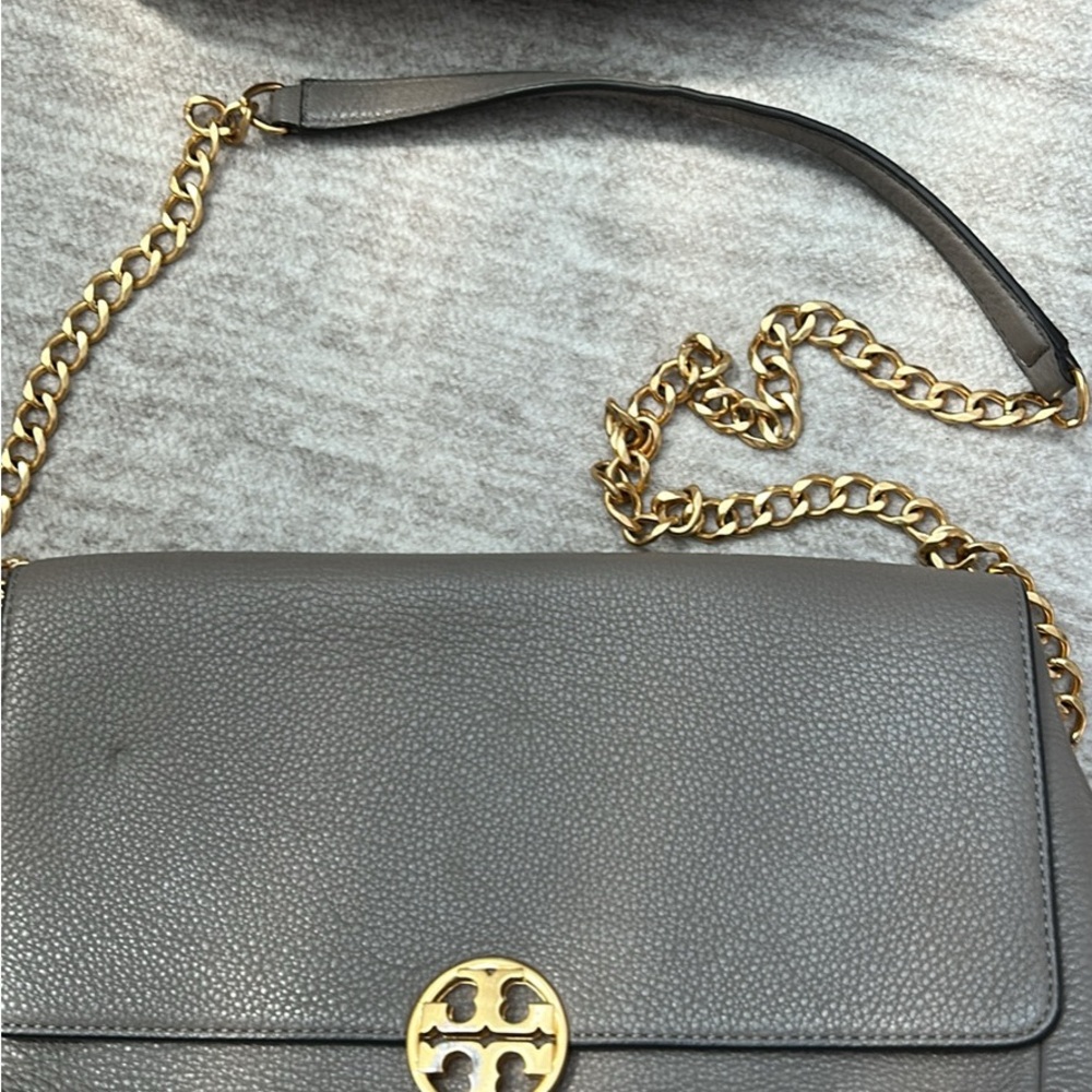 Gray Leather Chain Shoulder Bag